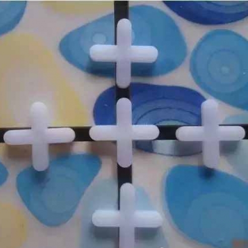 工长说瓷砖铺贴时不重视这些辅料 99%的业主装修完都后悔